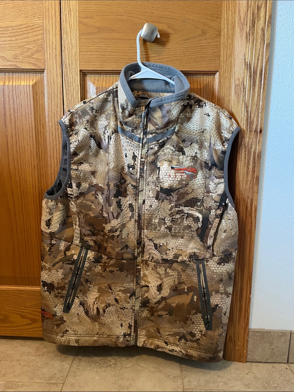 Sitka Dakota vest